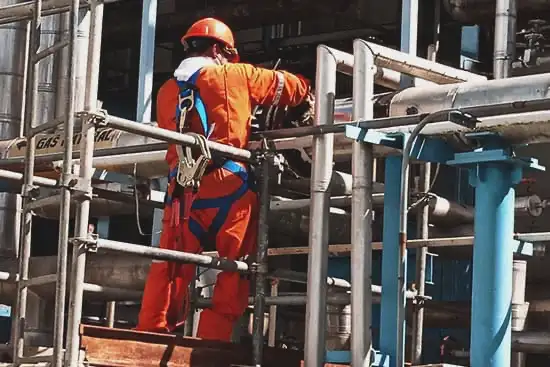 Trabajo en alturas con seguridad